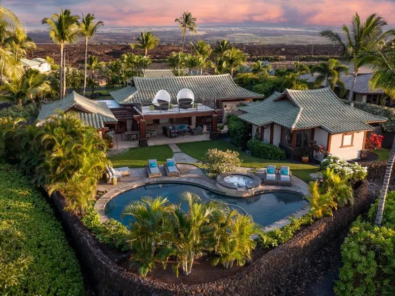 Hawaii Villas for Rent & Luxury Vacation Rentals | VILLAWAY®